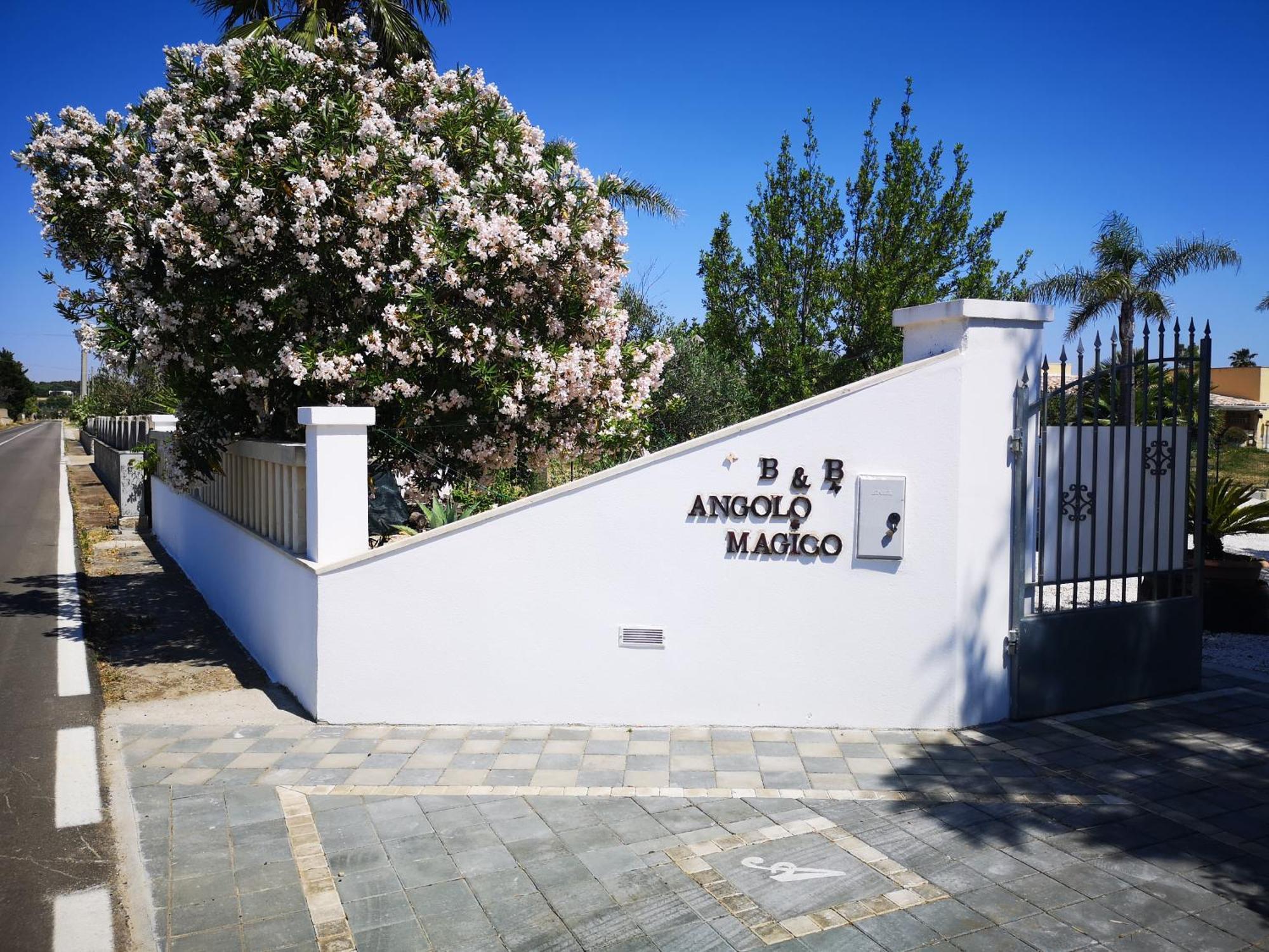 B&B Angolo Magico 파라비타 외부 사진