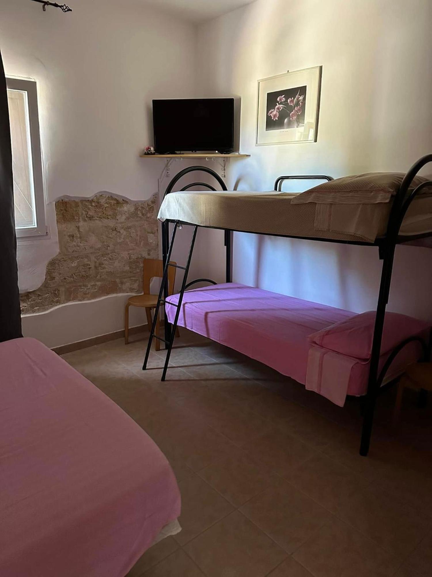 B&B Angolo Magico 파라비타 외부 사진